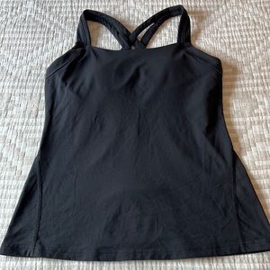 Lucy Workout Tank. Size L